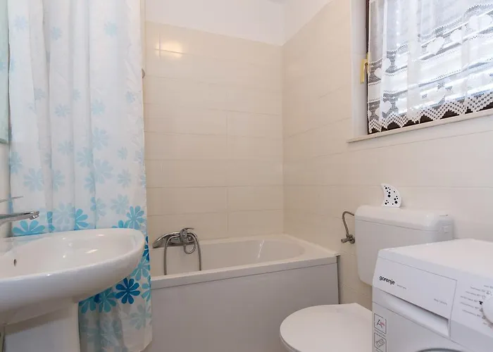 Nyaraló House Natasa *